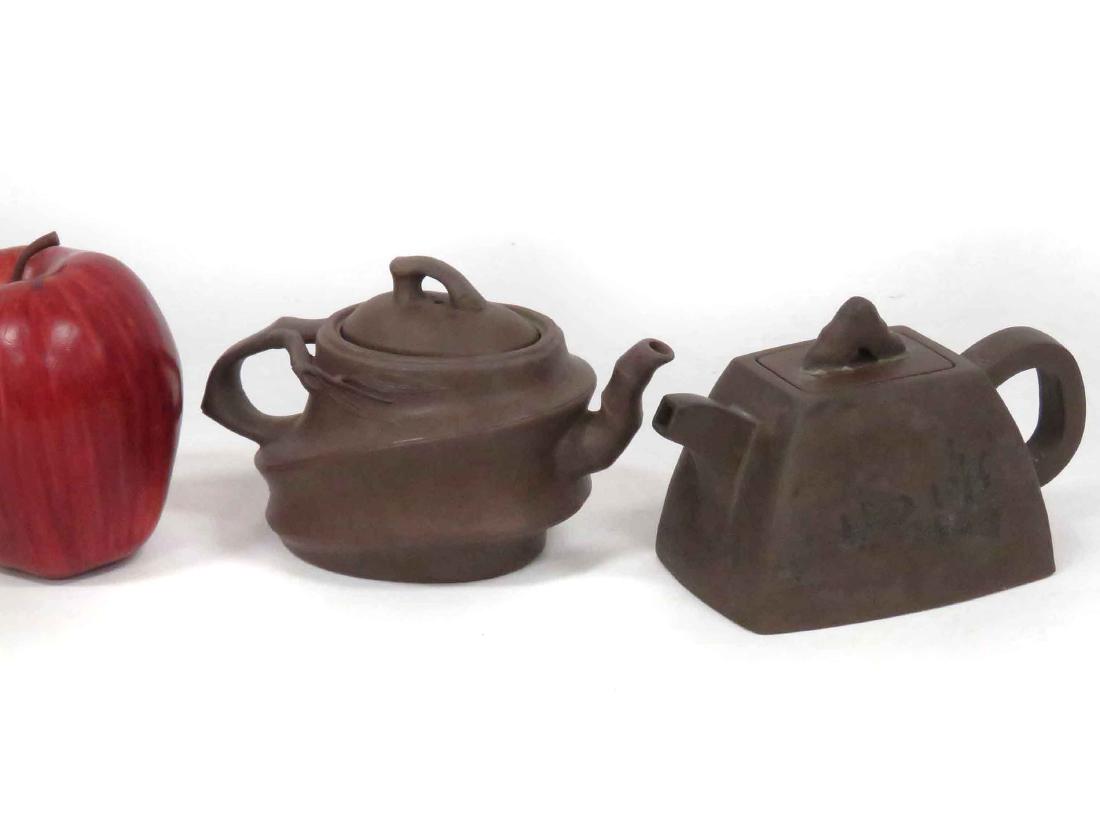 LOT (2) VINTAGE CHINESE HANDMADE YIXING TEAPOTS (1 of 4)