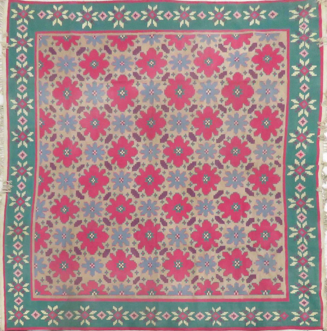 TURKISH FLAT WEAVE CARPET. 10' X 10' (1 of 1)