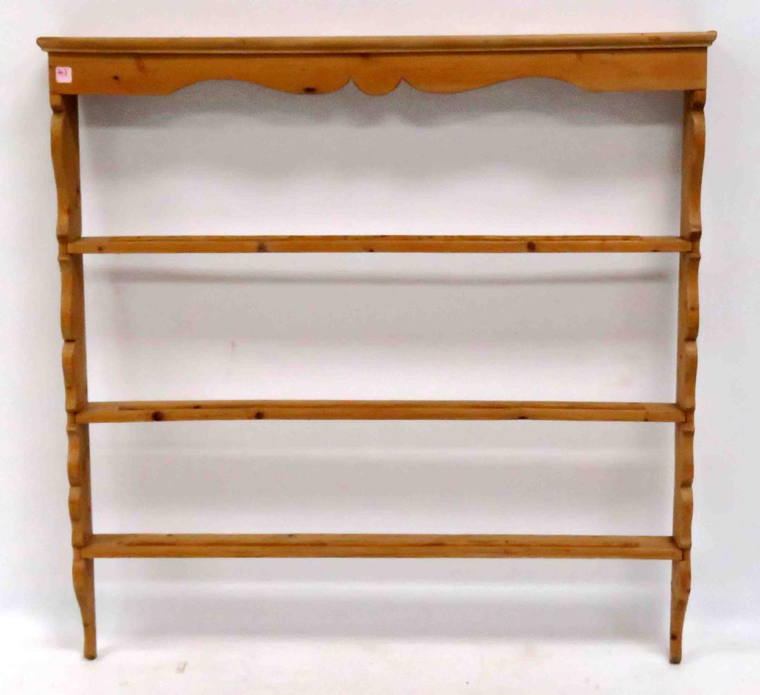 CONTINENTAL POLISHED PINE PLATE RACK, 19TH CENTURY. (1 of 1)