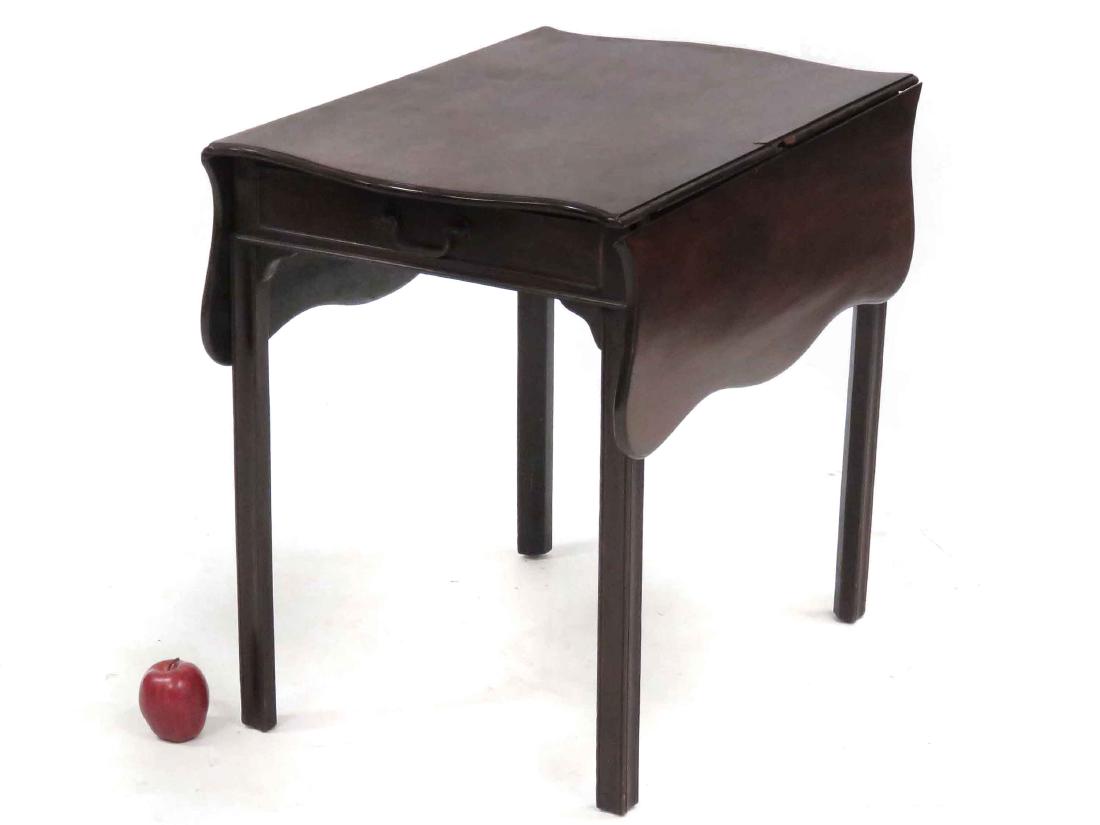 CHIPPENDALE CARVED MAHOGANY PEMBROKE TABLE WITH SHAPED (1 of 3)