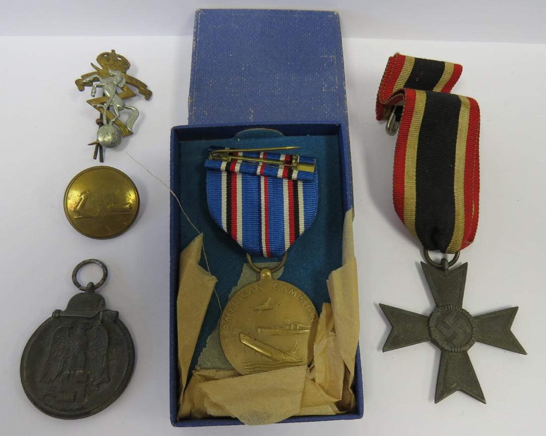 LOT ASSORTED MILITARY MEDALS INCLUDING WWII AMERICAN (1 of 5)