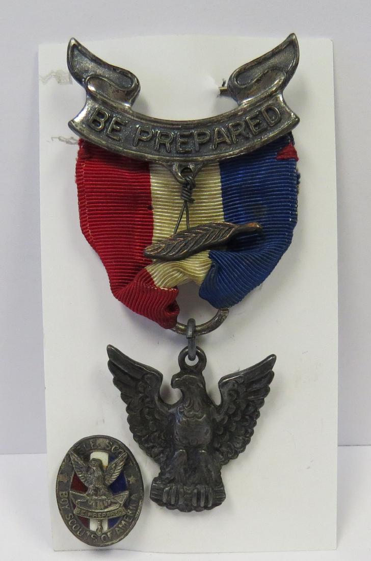 VINTAGE BOY SCOUTS OF AMERICA EAGLE SCOUT MEDAL AND PIN (1 of 4)
