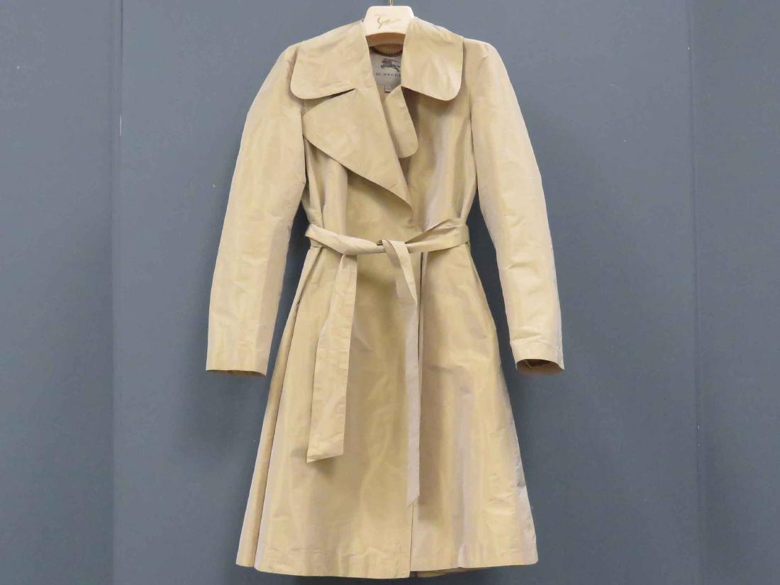 BURBERRY NYLON EVENING JACKET. SIZE 14 (PEN MARK ON: BURBERRY NYLON EVENING JACKET. SIZE 14 (PEN MARK ON COLLAR)