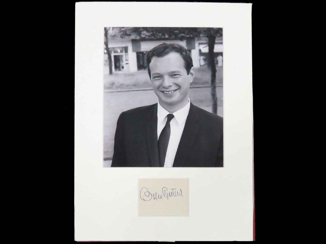BRIAN EPSTEIN (BRITISH MUSIC ENTREPRENEUR-MANAGER OF: BRIAN EPSTEIN (BRITISH MUSIC ENTREPRENEUR-MANAGER OF THE BEATLES 1934-1967), BLUE BALL PEN SIGNATURE ON LINED PAPER. SIGHT 2 1/2 X 3"