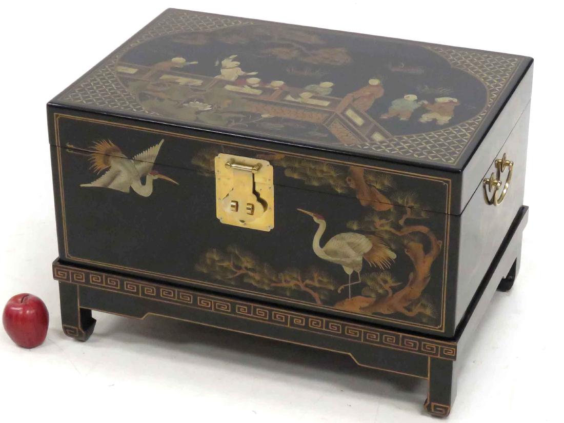 CHINESE CHINOISERIE DECORATED LACQUERED TRUNK. HEIGHT: CHINESE CHINOISERIE DECORATED LACQUERED TRUNK. HEIGHT 17 1/2"; WIDTH 26 1/2"; DEPTH 18"