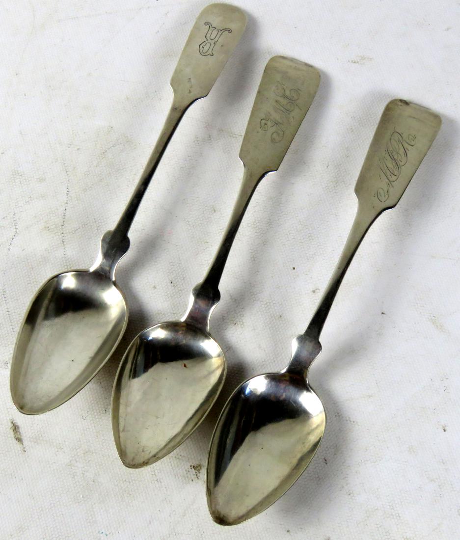 LOT (3) COIN SILVER TABLESPOONS, MONOGRAMMED. LENGTH 8 (1 of 2)