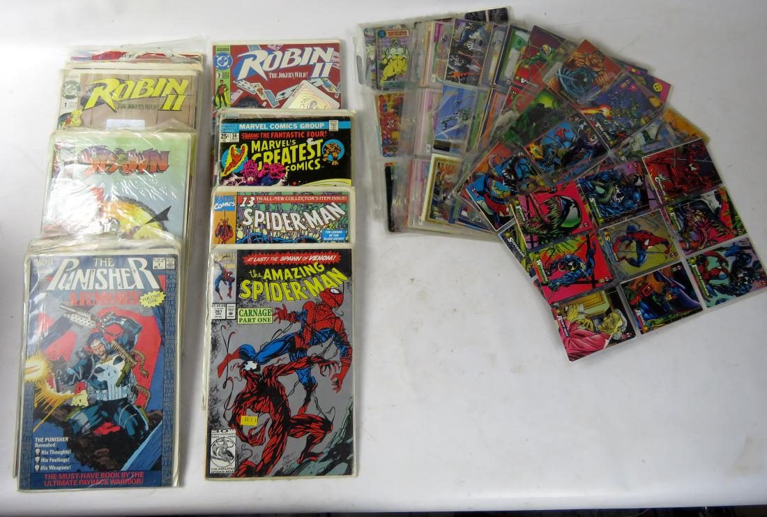 (2) BOXES INCLUDING VINTAGE COMIC BOOKS & COLLECTOR (1 of 1)