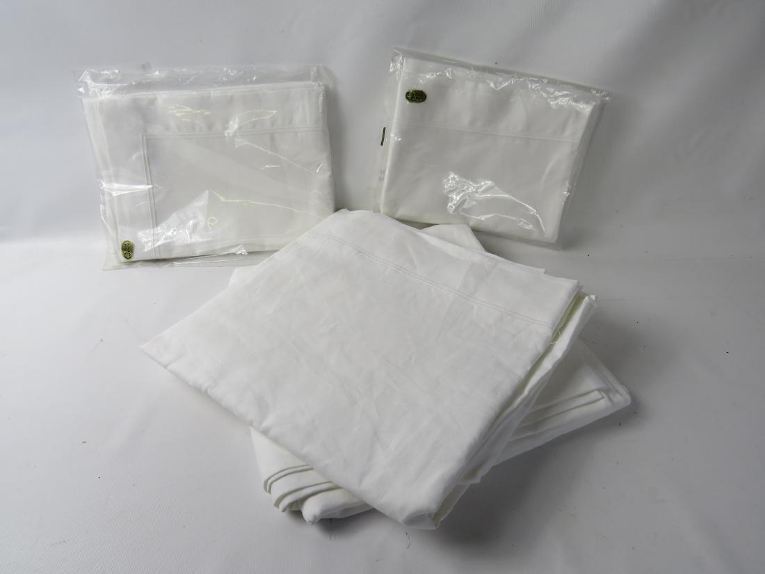 LOT IRISH LINEN SHEETS & PILLOW CASES (1 of 1)