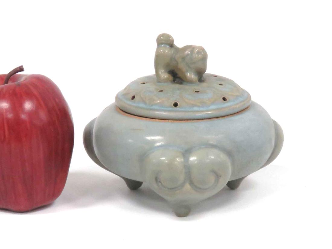 CHINESE SUNG/YUAN STYLE YUEH WARE PORCELAIN TRI-FOOT: CHINESE SUNG/YUAN STYLE YUEH WARE PORCELAIN TRI-FOOT CENSER. HEIGHT 4 3/4"