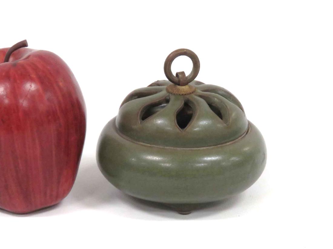 CHINESE SUNG/YUAN STYLE YUEH WARE PORCELAIN TRI-FOOT: CHINESE SUNG/YUAN STYLE YUEH WARE PORCELAIN TRI-FOOT CENSER. HEIGHT 3"
