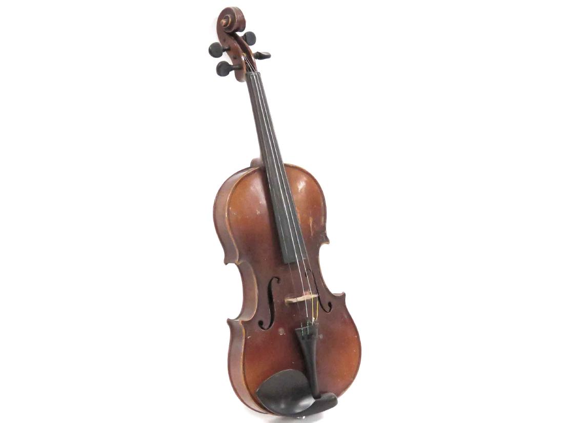 VINTAGE E. MARTIN (LABELED) GERMAN VIOLIN WITH HARD: VINTAGE E. MARTIN (LABELED) GERMAN VIOLIN WITH HARD CASE, 19TH CENTURY