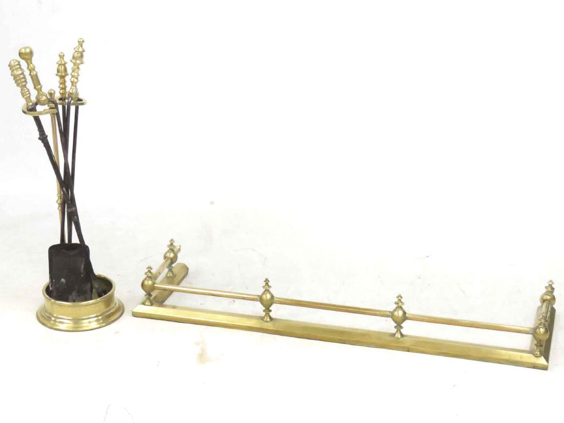LOT INCLUDING FEDERAL BRASS FIREPLACE FENDER, LENGTH: LOT INCLUDING FEDERAL BRASS FIREPLACE FENDER, LENGTH 48" & SET BRASS/IRON FIREPLACE TOOLS WITH STAND