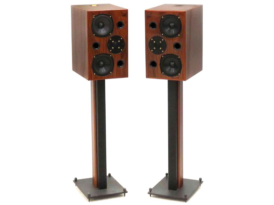 PAIR ACOUSTIC ENERGY MOD AE 2 SIGNATURE SERIES: PAIR ACOUSTIC ENERGY MOD AE 2 SIGNATURE SERIES AUDIOPHILE SPEAKERS WITH FABER SONUS STANDS. SPEAKER/HEIGHT 15 1/4"; WIDTH 9 3/8"; STANDS/HEIGHT 29"