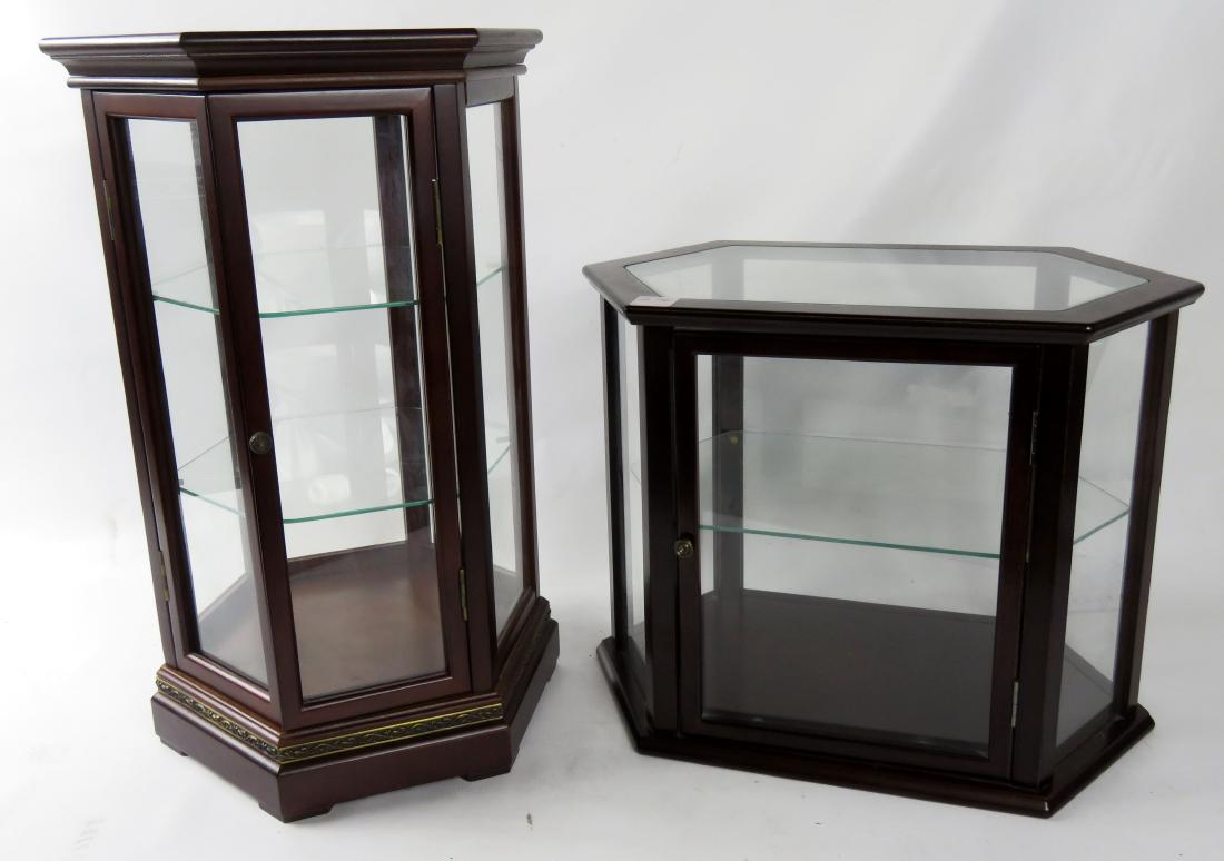 LOT (2) TABLE-TOP DISPLAY CABINETS. HEIGHT 12" & 18" (1 of 1)