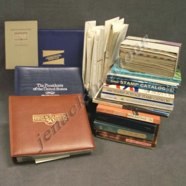 BOX LOT INCLUDING HUNDREDS OF 1ST DAY COVERS