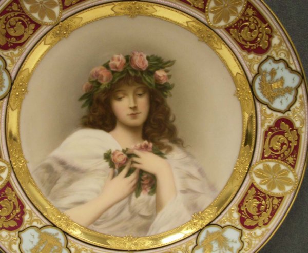 FINE DECORATED ROYAL VIENNA PORTRAIT PLATE, ROSEN - 2