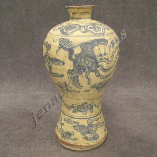 CHINESE PHOENIX DESIGN MEI PING-FORM POTTERY VASE