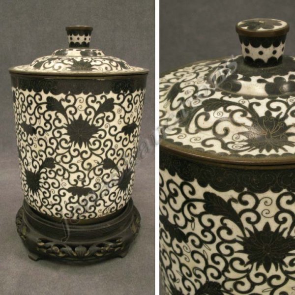 CHINESE BLACK AND WHITE CLOISONNE COVERED CONTAIN