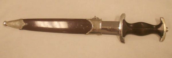 WW II EUROPEAN THEATRE DAGGER