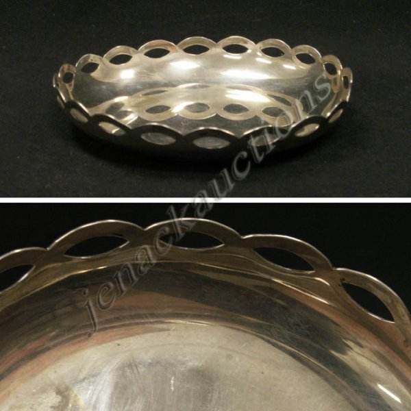 TIFFANY & CO. MAKERS STERLING SILVER DISH, #25245