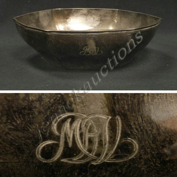TIFFANY & CO. MAKERS, STERLING SILVER BOWL
