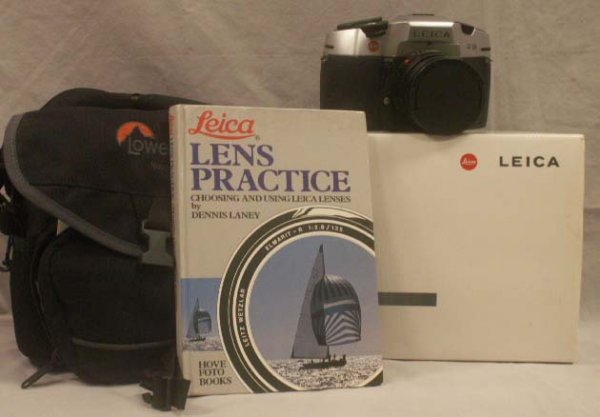 LEICA R8 CHROME BODY CAMERA OUTFIT INCLUDING BODY