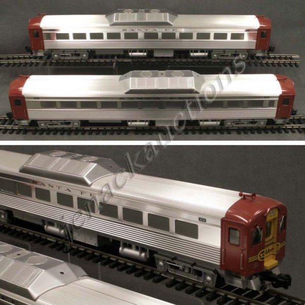 ARISTO-CRAFT 1.29 SCALE MOTORIZED METAL CARS: LOT (2) ARISTO-CRAFT 1.29 SCALE MOTORIZED METAL STREAMLINE CARS, SANTA FE. LENGTH 34" EACH