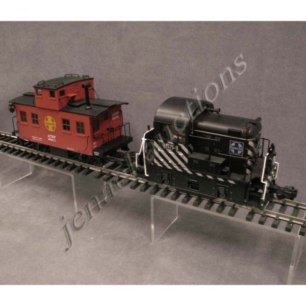 ARISTO-CRAFT 1:29 SCALE LIL CRITTER ENGINE/CABOOSE: LOT (2) INCLUDING ARISTO-CRAFT 1:29 SCALE LIL CRITTER SWITCHER ENGINE/CABOOSE SANTA FE. LENGTH 12" EACH