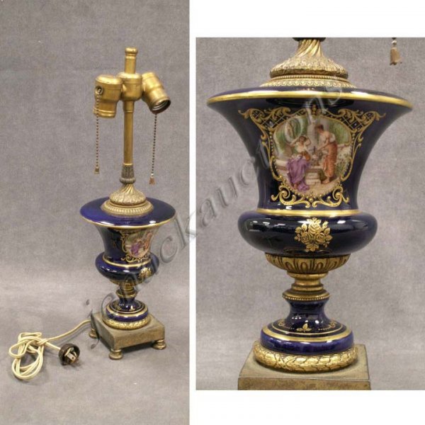 FRENCH STYLE (POSSIBLY SEVRES) TABLE LAMP: FRENCH STYLE (POSSIBLY SEVRES) DECORATED PORCELAIN/BRASS TABLE LAMP. HEIGHT 20"