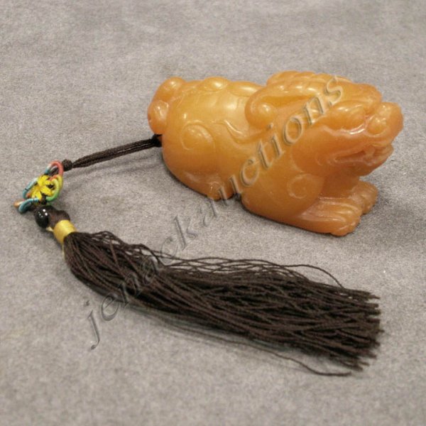 CHINESE TIEN WANG CARVED SOAPSTONE TOGGLE: CHINESE TIEN WANG CARVED SOAPSTONE TOGGLE. LENGTH 3"