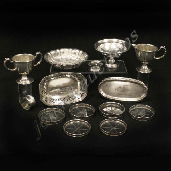 LOT (10) ASSORTED STERLING: LOT (10) ASSORTED STERLING INCLUDING WEIGHTED CREAMER/SUGAR AND COMPOTE; (2) SMALL SHAPED DISHES; (6) COASTERS; (2) NAPKIN RINGS.