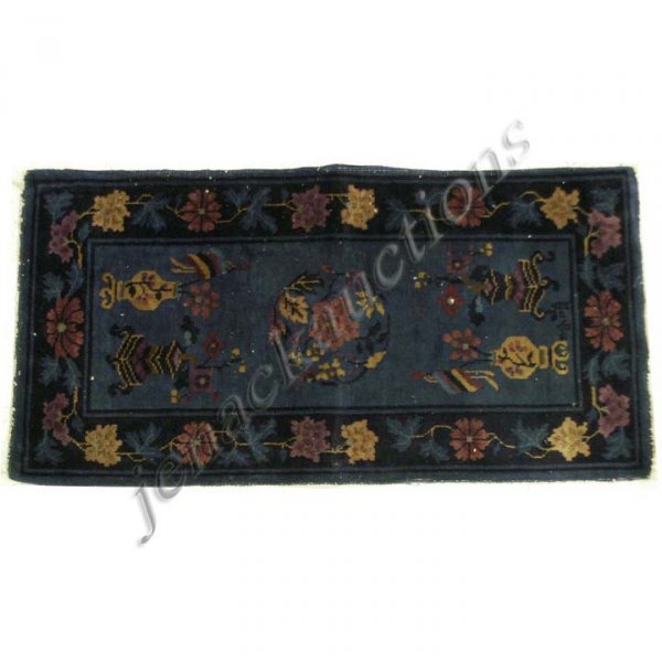 ANTIQUE NICHOLS RUG: ANTIQUE NICHOLS RUG. 2 X 3'10"