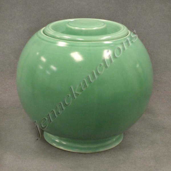 88 VINTAGE FIESTA GREEN COOKIE JAR