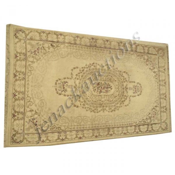 KHAMARA HAND WOVEN AUBUSSON CARPET: KHAMARA HAND WOVEN AUBUSSON CARPET. 11 X 18"