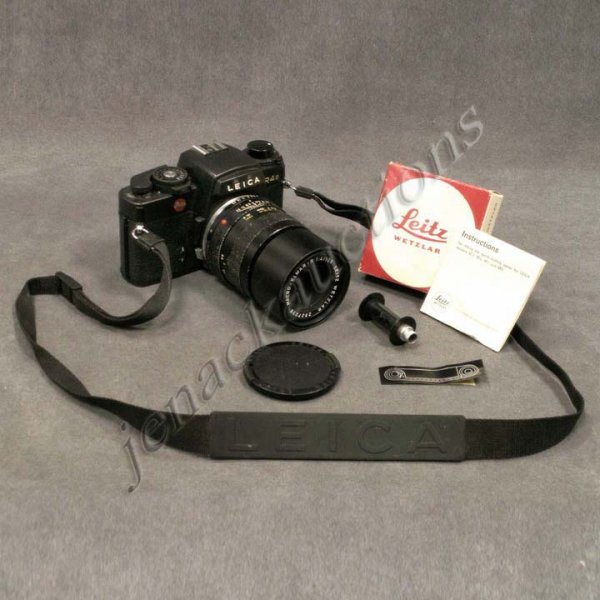 LOT (2) INCLUDING LEICA R4S CAMERA BODY: LOT (2) INCLUDING LEICA R4S CAMERA BODY WITH LETIZ MACRO-ELMAR-R 1:4/100 LENS; QUICK LOADING SPOOL, BOXED