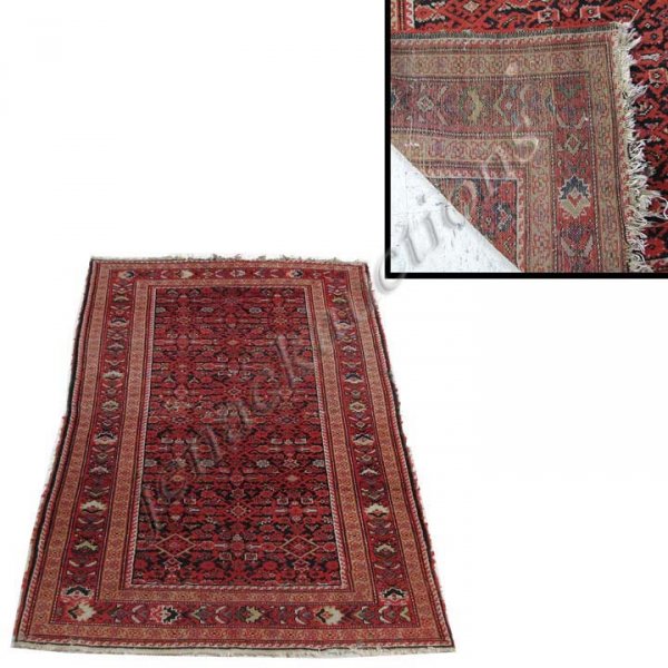 ANTIQUE CAUCASIAN RUG