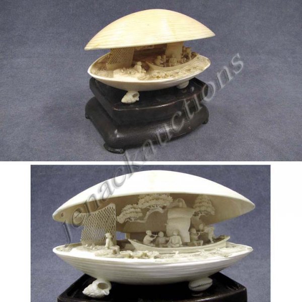 CHINESE CARVED IVORY CLAM SHELL WITH FIGURES