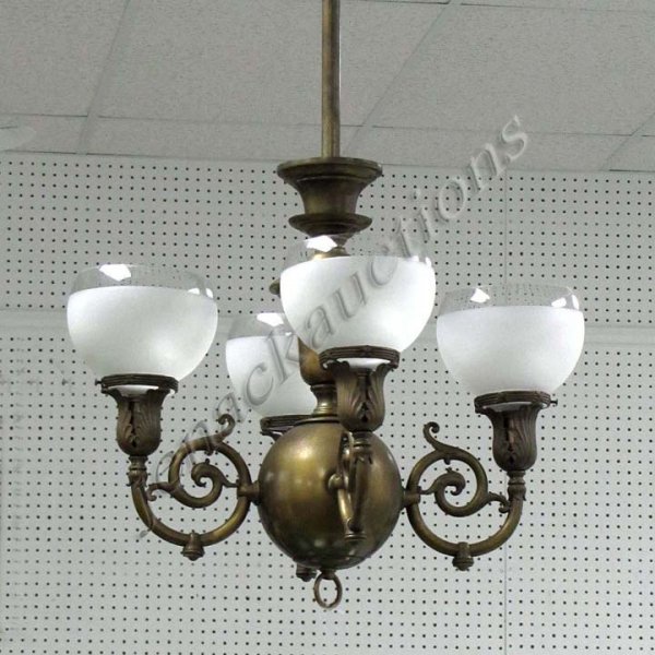 ANTIQUE BRASS 4-ARM CHANDELIER