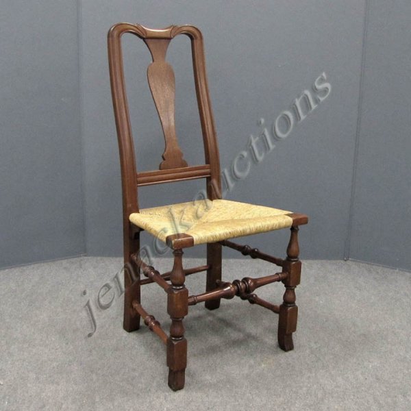 CONNECTICUT QUEEN ANNE STYLE MAHOGANY SIDE CHAIR
