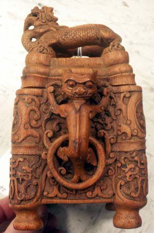 CHINESE CARVED BAMBOO COVERED BOX  - 3