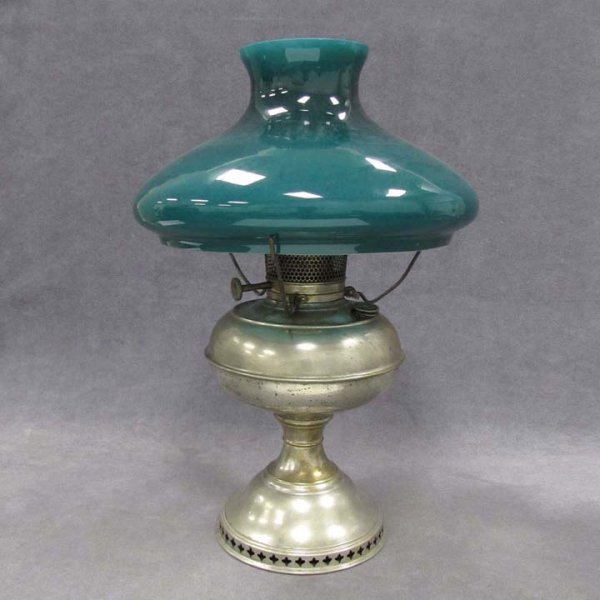 VINTAGE RAYO NICKEL KEROSENE LAMP WITH GREEN SHADE: VINTAGE RAYO NICKEL KEROSENE LAMP WITH GREEN CASED GLASS SHADE. HEIGHT 18"