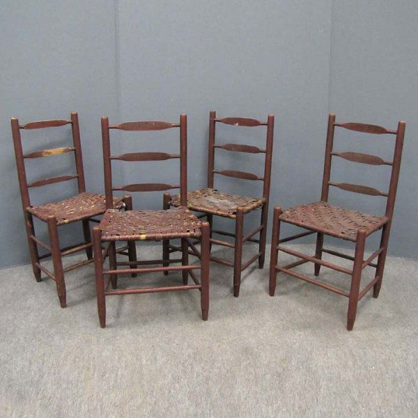 SET (4) OHIO OR GROVELAND SHAKER CHAIRS: SET (4) OHIO OR GROVELAND SHAKER LADDER-BACK SIDE CHAIRS IN ORIGINAL RED PAINT WITH SPLINT SEATS, 19TH CENTURY