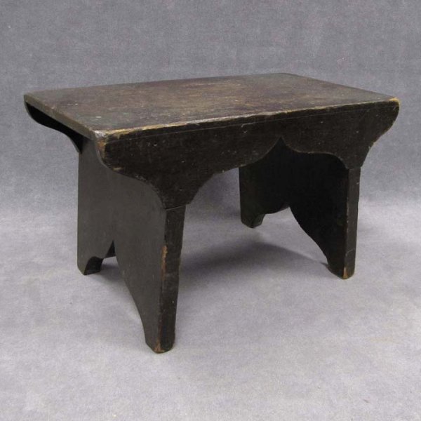 SHAKER PAINTED PINE CRICKET STOOL: SHAKER PAINTED PINE CRICKET STOOL WITH BOOT JACK ENDS AND SHAPED APRON, 19TH CENTURY. HEIGHT 8 1/2"; WIDTH 14"