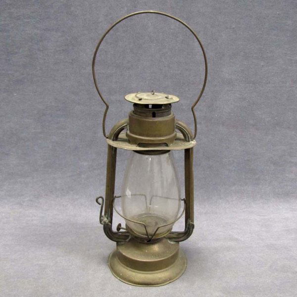 BRASS ROCHESTER NY LANTERN: BRASS ROCHESTER NY LANTERN "HAM'S GEM COLD BLAST". HEIGHT 12"