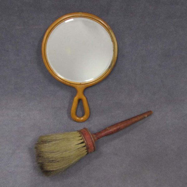 LOT (2) INCLUDING SHAKER PINE HAND MIRROR: LOT (2) INCLUDING SHAKER PINE HAND MIRROR, LENGTH 10"; WHISK BROOM, LENGTH 12"