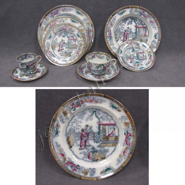 PARTIAL SERVICE ASHWORTH "CHINESE" DINNERWARE: PARTIAL SERVICE ASHWORTH "CHINESE" PATTERN ENGLISH IRONSTONE DINNERWARE, C.1880 INCLUDING (12) 9 1/4" PLATES; (11) 8" PLATES; (12) 9" SOUP; (10) 7" PLATES; (11) 5 3/4" BERRY BOWLS; (12) ASSORTED CUPS/
