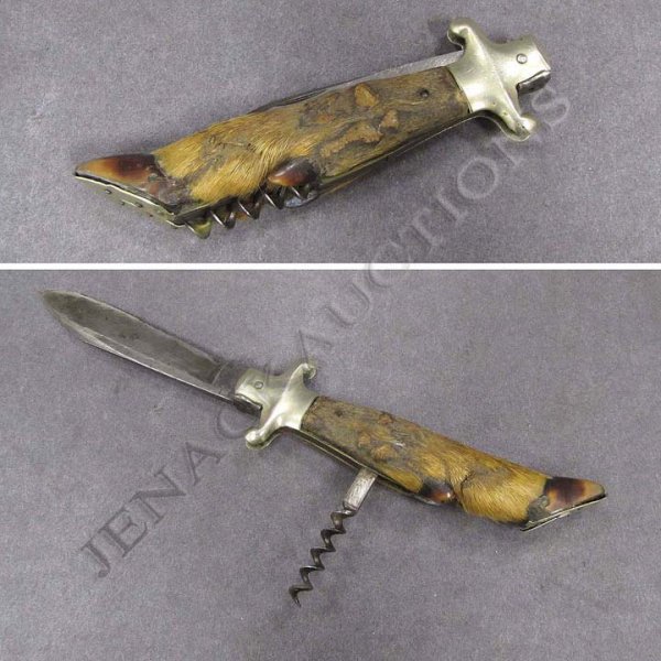 VINTAGE MERIDEN CUTLERY CO. HOOF HANDLE KNIFE