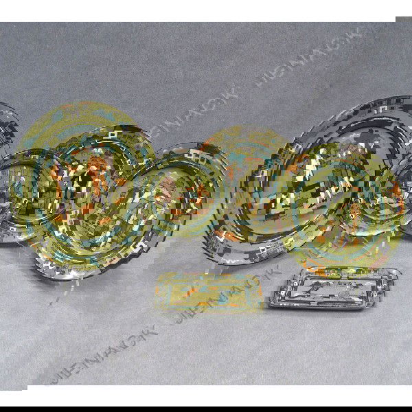 LOT (5) BUFFALO POTTERY "DELDARE WARE" PLATES: LOT (5) BUFFALO POTTERY "DELDARE WARE" PLATES AND PIN TRAY. DIAMETER 6 1/4"-10" (1/6 1/4" PLATE RESTORED)