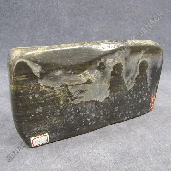 CHINESE SCHOLAR'S ROCK (DREAM STONE) SIGNED: CHINESE SCHOLAR'S ROCK (DREAM STONE) SIGNED. 5 X 10"