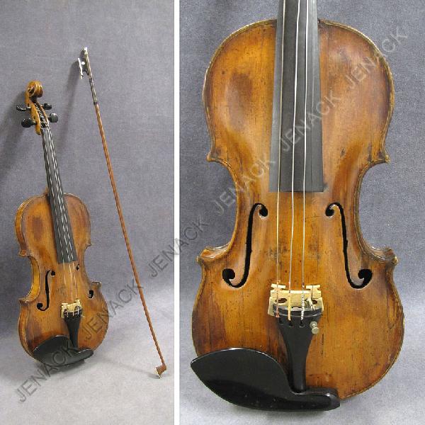 GERMAN VIOLIN LABELED JOHAN GOTTLIEB BATTER: GERMAN VIOLIN LABELED JOHAN GOTTLIEB BATTER (?) MITTENWALD 1703, 18TH CENTURY (GRAFTED SCROLL) WITH BOW, SIGNED OLIVER DITSON CO. AND CASE